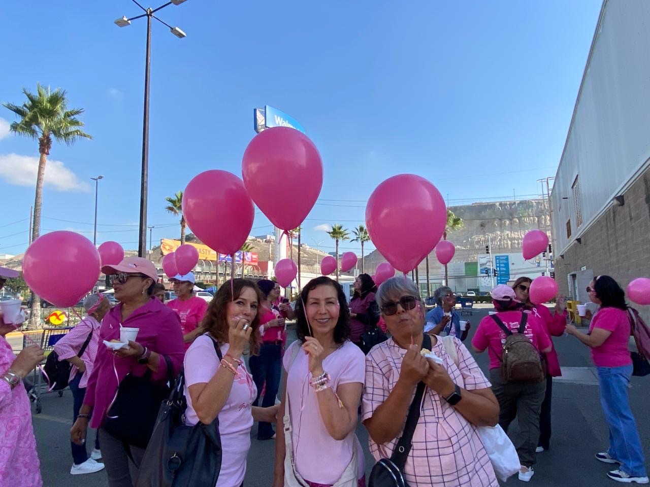 Inician actividades del Mes Rosa para detectar cáncer de mama