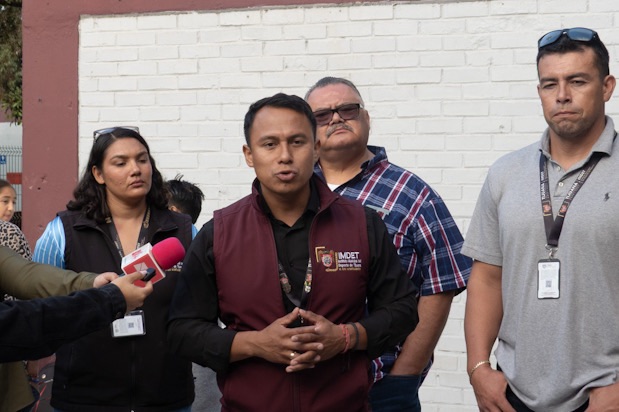 Usuarios de la Unidad Deportiva denuncian abandono y falta de atención