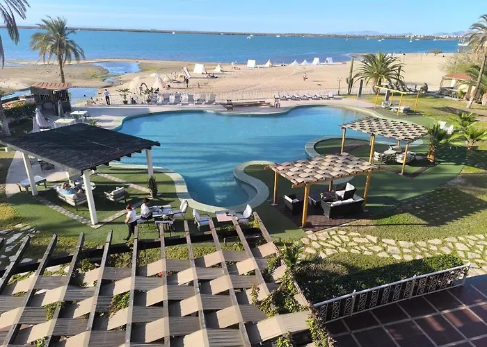 El Modelo La Paz: Capital Privado Apuesta por Turismo Boutique
