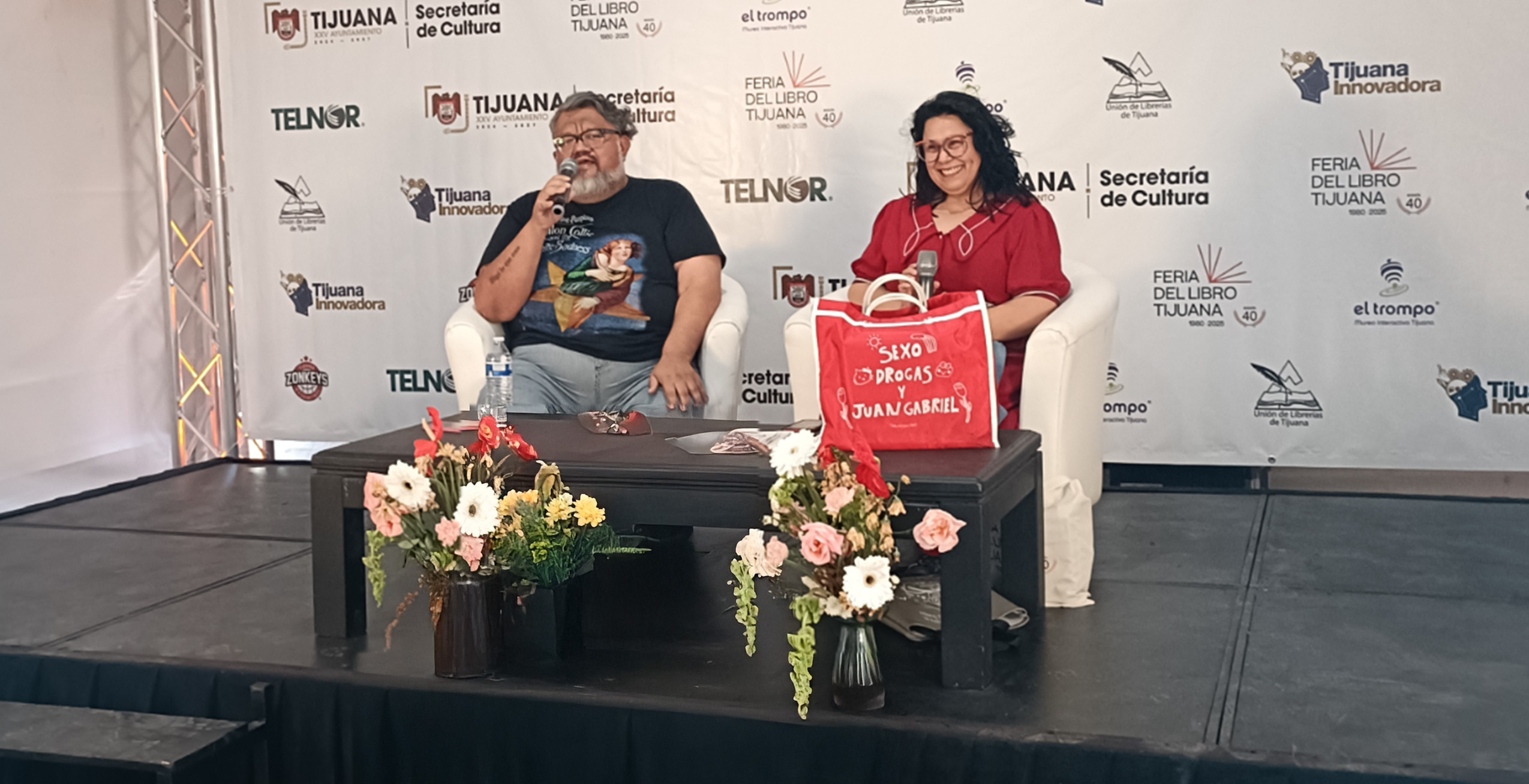 Elma Correa presenta su nuevo libro 